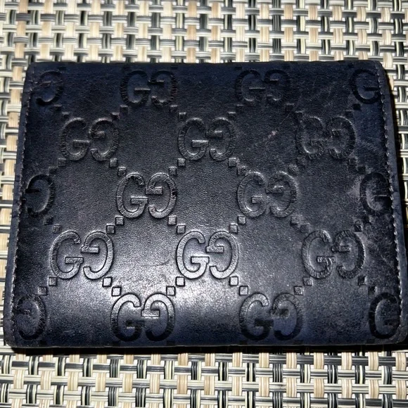 Gucci bifold wallet - Picture 4 of 4